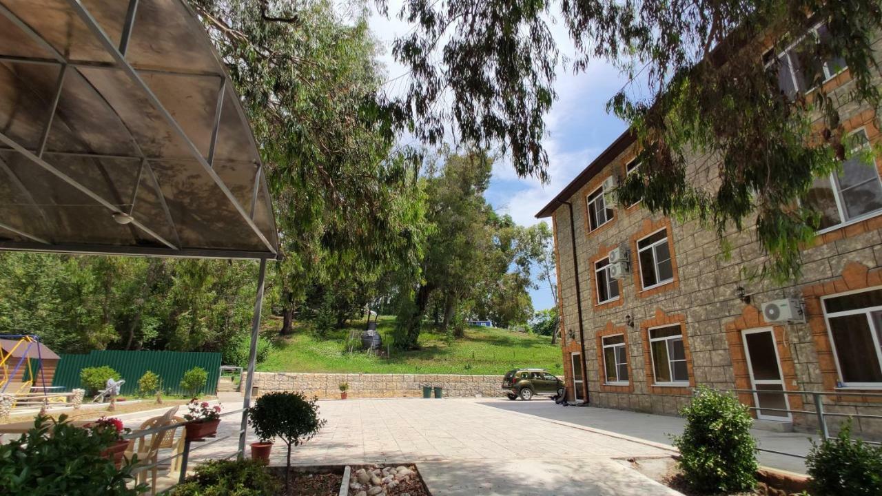 New Athos Tatarstan Guest House מראה חיצוני תמונה